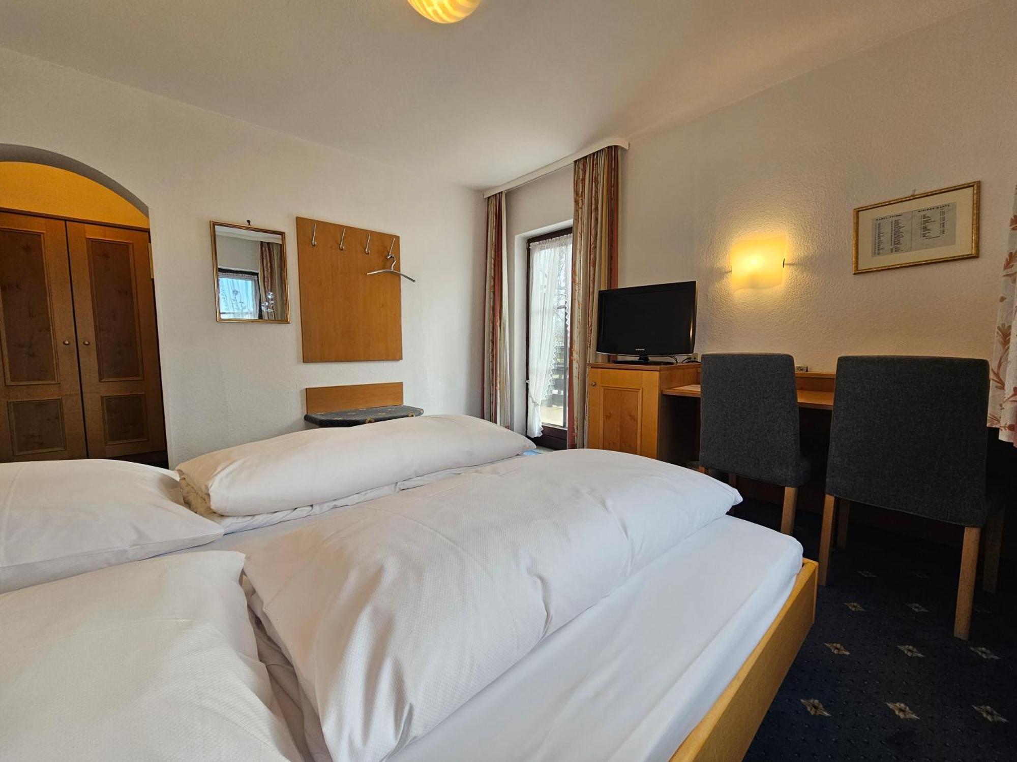 Arrivel Am Bergson - Bisher Hotel Neuner Μόναχο Εξωτερικό φωτογραφία