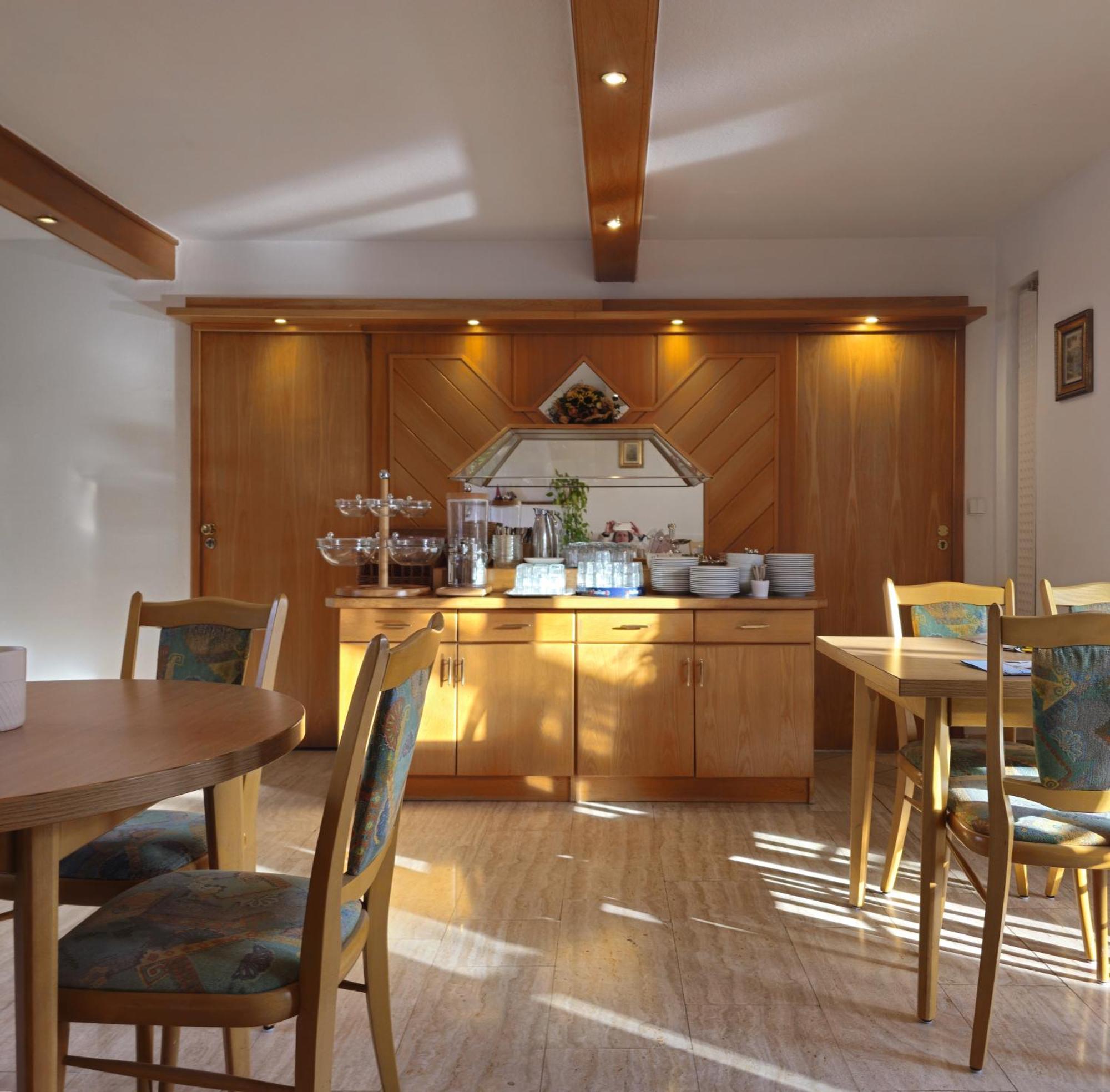 Arrivel Am Bergson - Bisher Hotel Neuner Μόναχο Εξωτερικό φωτογραφία