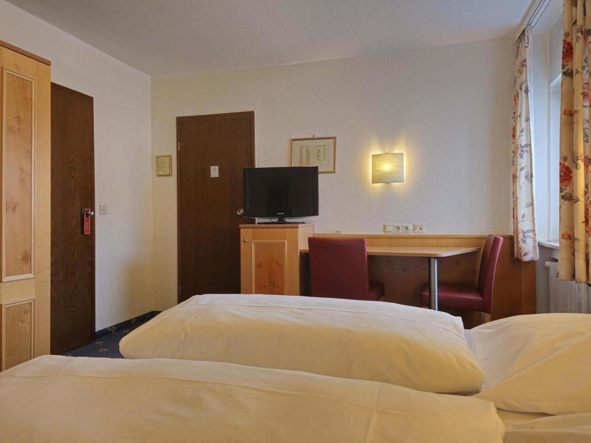 Arrivel Am Bergson - Bisher Hotel Neuner Μόναχο Εξωτερικό φωτογραφία