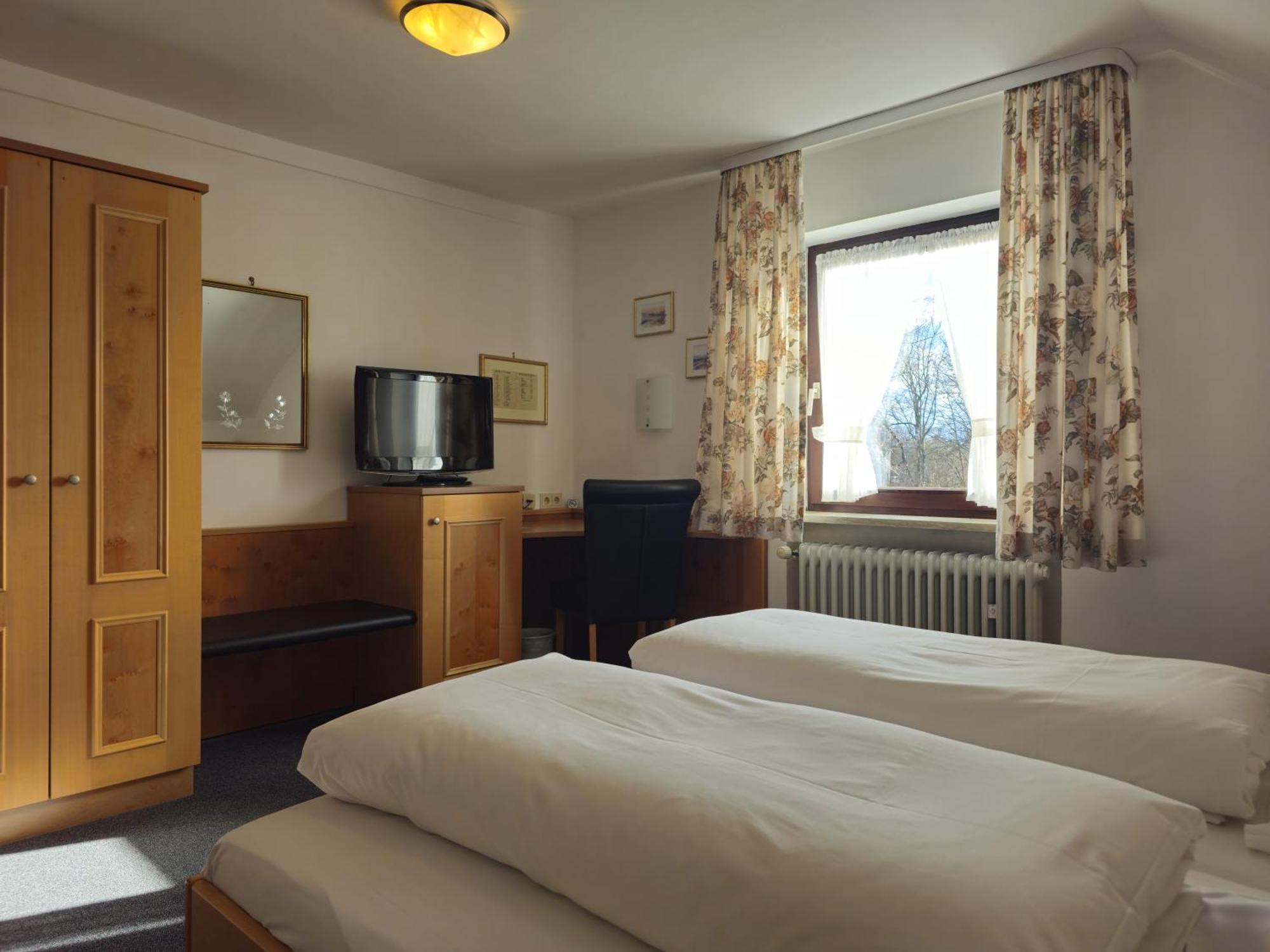Arrivel Am Bergson - Bisher Hotel Neuner Μόναχο Εξωτερικό φωτογραφία