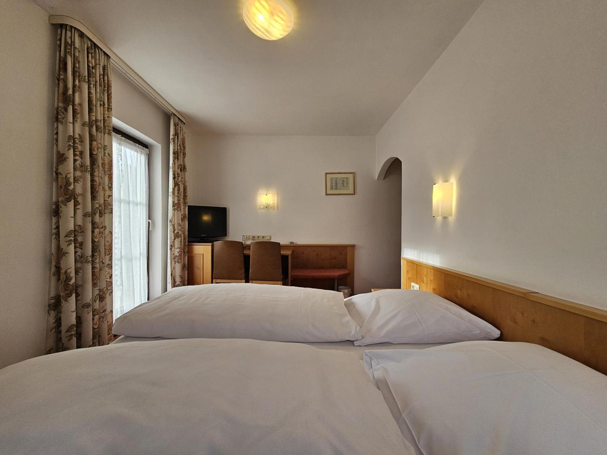 Arrivel Am Bergson - Bisher Hotel Neuner Μόναχο Εξωτερικό φωτογραφία