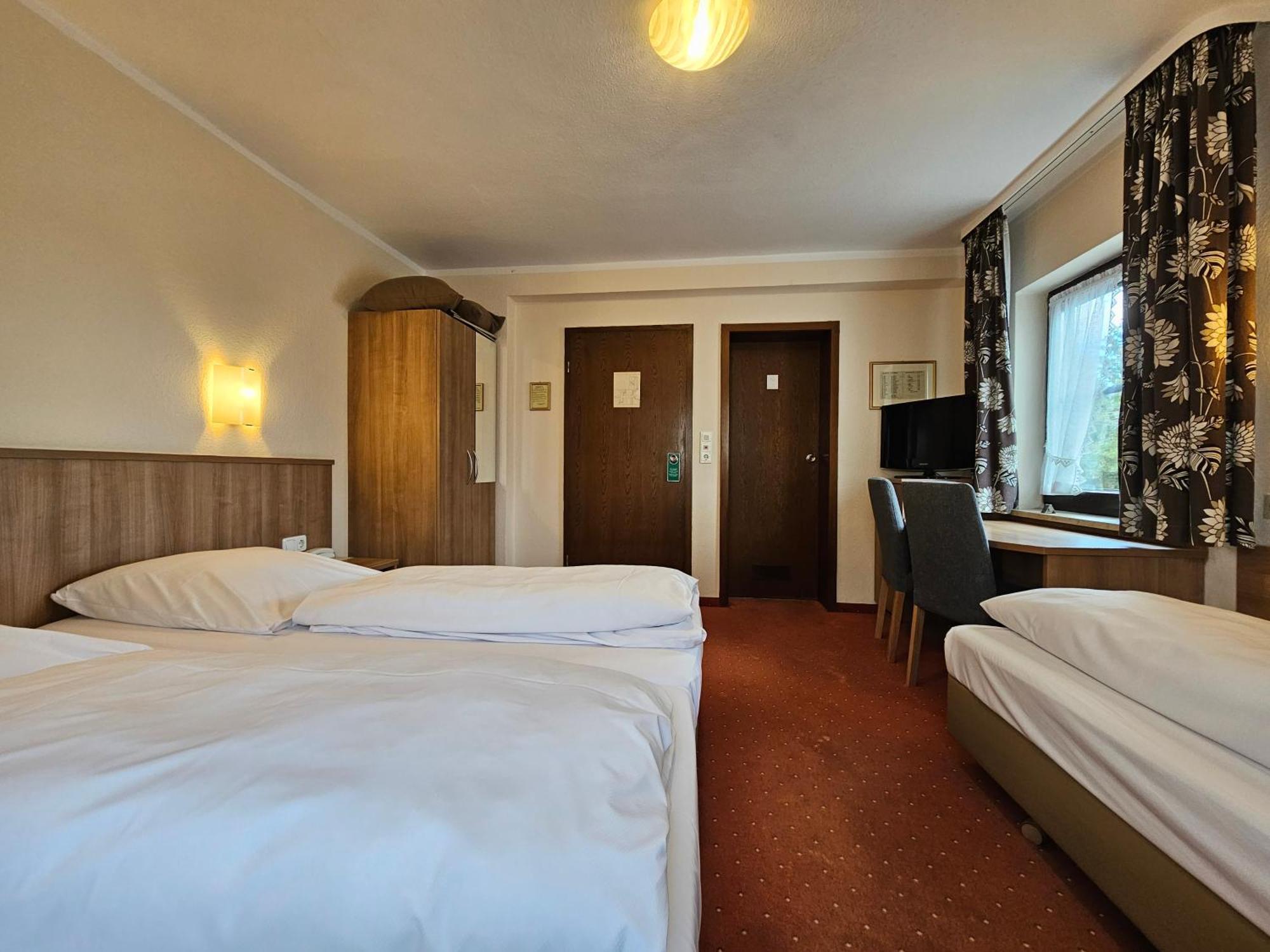 Arrivel Am Bergson - Bisher Hotel Neuner Μόναχο Εξωτερικό φωτογραφία
