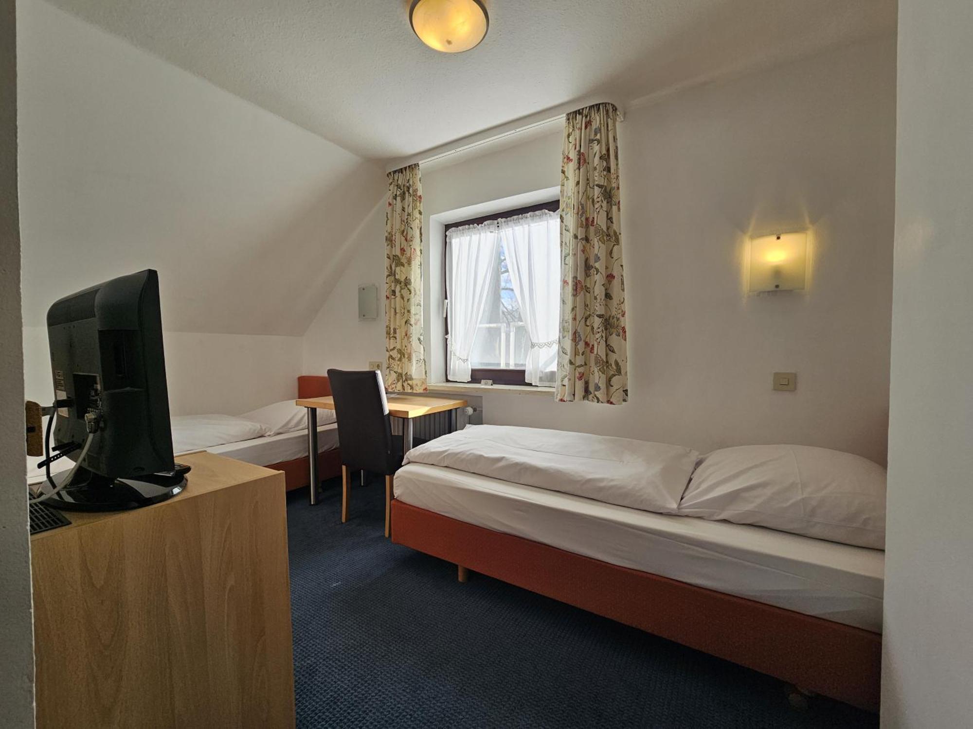 Arrivel Am Bergson - Bisher Hotel Neuner Μόναχο Εξωτερικό φωτογραφία