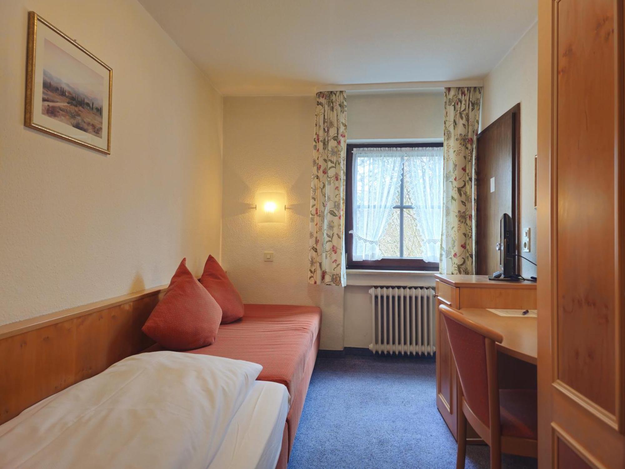 Arrivel Am Bergson - Bisher Hotel Neuner Μόναχο Εξωτερικό φωτογραφία