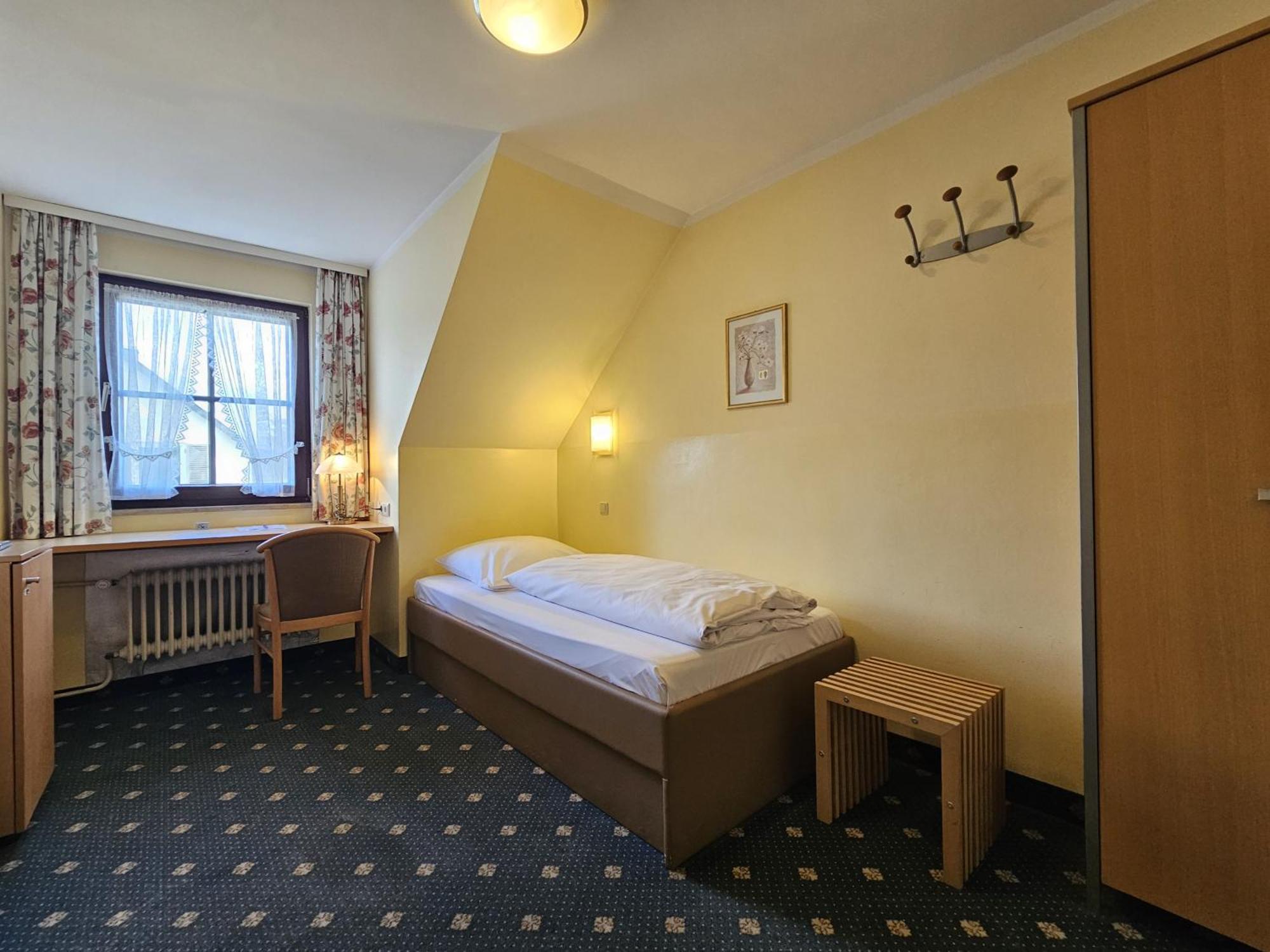 Arrivel Am Bergson - Bisher Hotel Neuner Μόναχο Εξωτερικό φωτογραφία